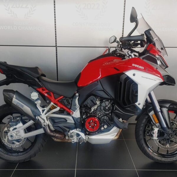 2022 Ducati 1100